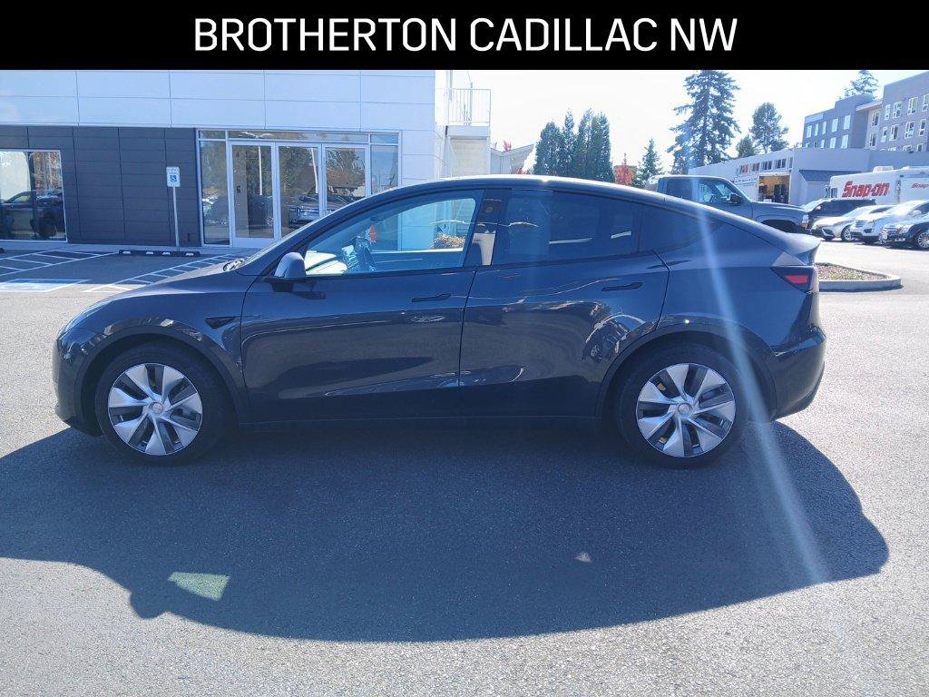 Used 2021 Tesla Model Y Long Range AWD/4WD image 2