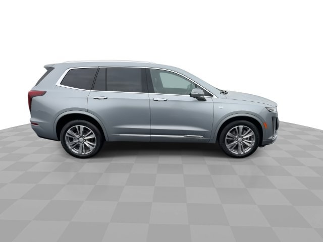 Used 2025 Cadillac XT6 Premium Luxury w/ LPO, Floor Liner Package AWD/4WD image 9