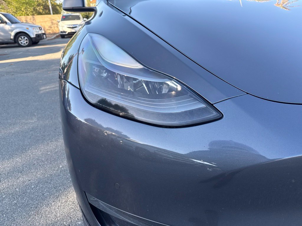 Used 2022 Tesla Model Y Performance AWD/4WD image 12