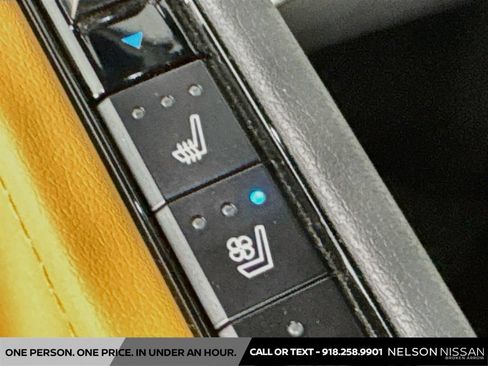 Used 2021 Chevrolet Corvette Stingray Preferred Conv w/ Battery Protection Package RWD image 21
