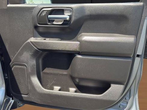 Used 2020 Chevrolet Silverado 1500 Custom Trail Boss w/ Custom Convenience Package AWD/4WD image 28