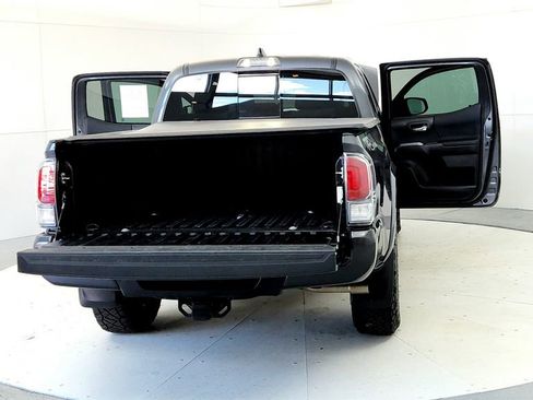 Certified 2023 Toyota Tacoma TRD Sport AWD/4WD image 11