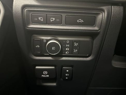 Used 2021 Ford F150 Lariat image 19