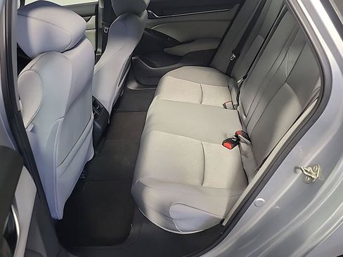 Certified 2019 Honda Accord EX image 16