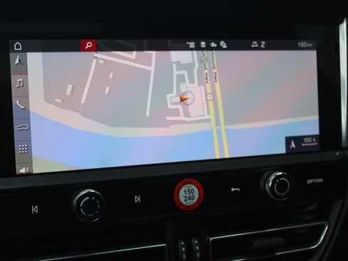 New 2026 Porsche Macan S image 19