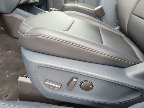 New 2026 Ford Maverick Lobo AWD/4WD image 12