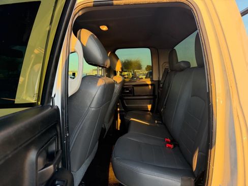 Used 2017 RAM 1500 Express image 21