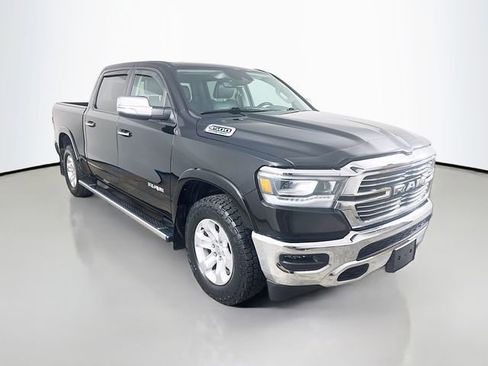 Used 2022 RAM 1500 Laramie AWD/4WD image 3