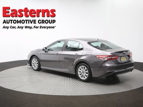 Used 2019 Toyota Camry LE FWD image 62