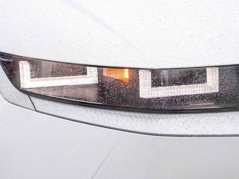 New 2026 Hyundai Ioniq 5 Limited RWD image 4