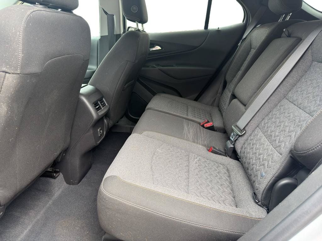 Used 2022 Chevrolet Equinox LT FWD image 7