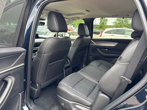 Used 2025 MAZDA CX-90 3.3 Turbo w/ Preferred Package AWD/4WD image 10