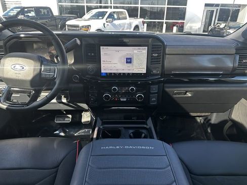 Used 2026 Ford F250 Lariat w/ Black Appearance Package AWD/4WD image 16