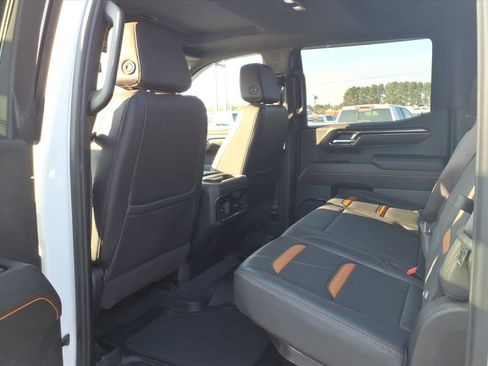 Used 2024 GMC Sierra 1500 AT4 w/ AT4 Carbonpro Edition image 24