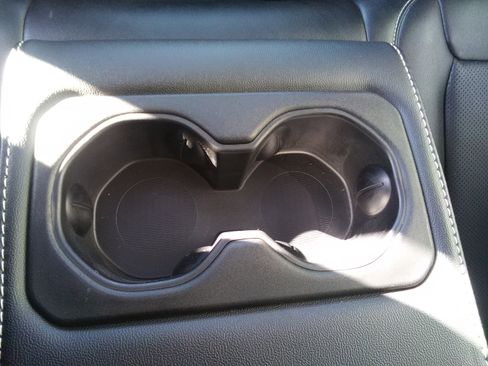 Used 2022 Jeep Grand Cherokee Limited 4xe w/ Luxury Tech Group II image 11