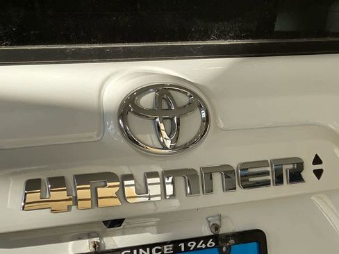 Certified 2024 Toyota 4Runner SR5 Premium w/ Moonroof Package AWD/4WD image 12