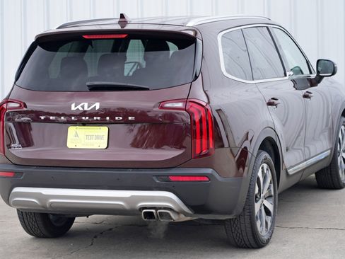 Used 2022 Kia Telluride EX w/ EX Premium Package image 49