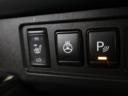 Used 2022 Nissan Frontier PRO-4X w/ Pro-4X Premium Package AWD/4WD image 52