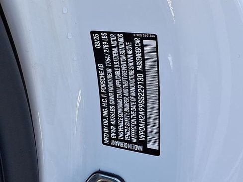 Certified 2025 Porsche 911 Carrera S RWD image 22