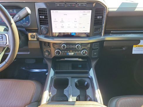 Used 2024 Ford F250 King Ranch w/ Chrome Package image 19