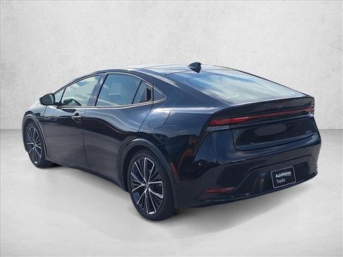 Certified 2023 Toyota Prius XLE FWD image 6