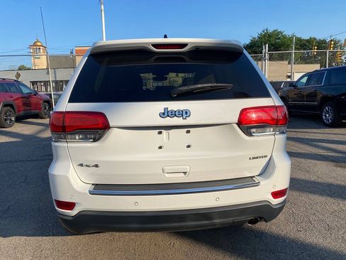 Used 2017 Jeep Grand Cherokee Limited AWD/4WD image 14