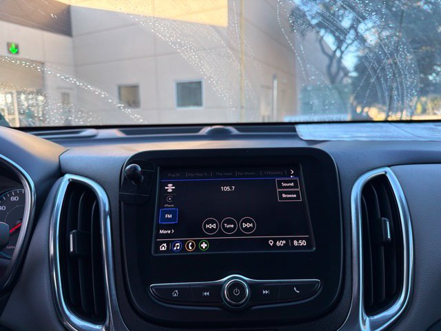 Used 2022 Chevrolet Equinox LS AWD/4WD image 10