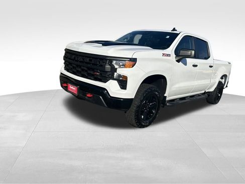 Certified 2024 Chevrolet Silverado 1500 Custom Trail Boss image 2