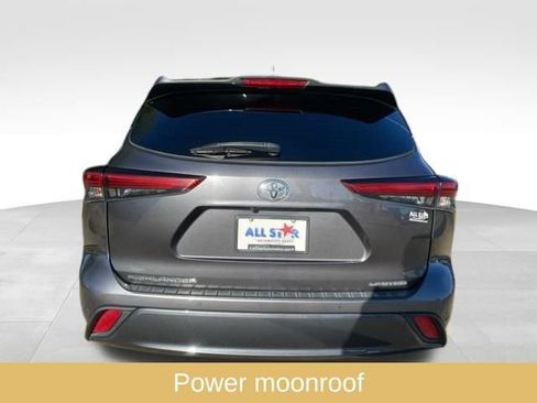 Used 2023 Toyota Highlander Limited FWD image 8