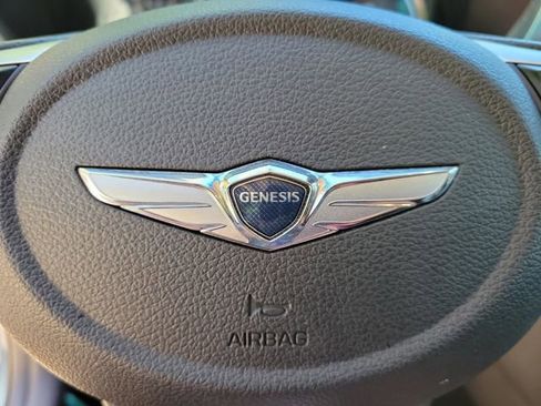 Used 2022 Genesis G70 2.0T w/ Prestige Package RWD image 29