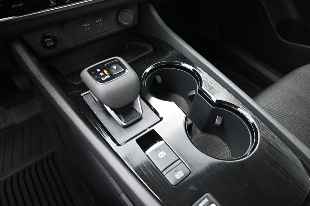 Certified 2026 Nissan Rogue SV FWD image 26