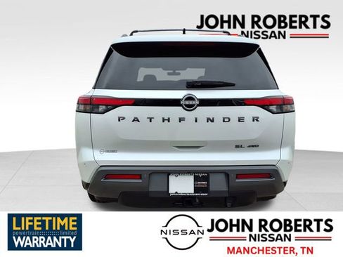 New 2026 Nissan Pathfinder SL image 16