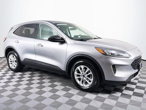Used 2022 Ford Escape SE w/ Cold Weather Package AWD/4WD image 27