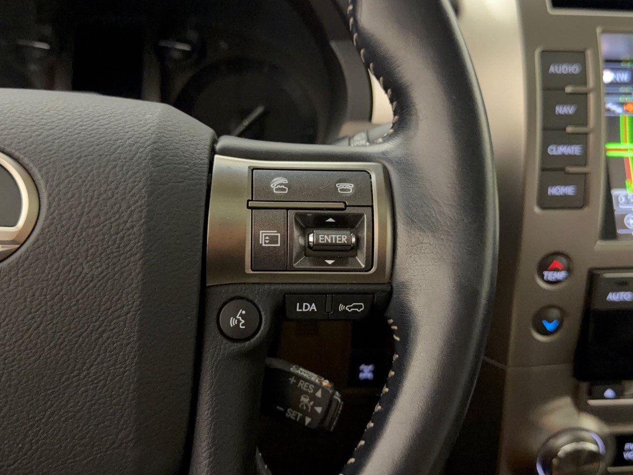 Used 2019 Lexus GX 460 Luxury AWD/4WD image 19