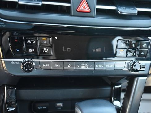 Certified 2024 Kia Seltos S AWD/4WD image 27