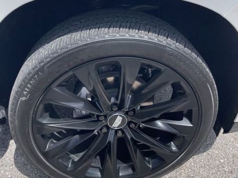 Used 2025 Cadillac Escalade Sport w/ Touring Package image 7