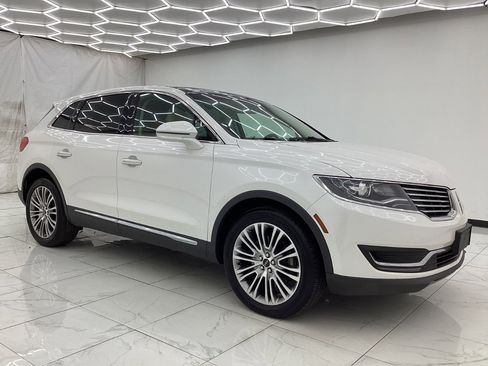 Used 2017 Lincoln MKX Reserve w/ Lincoln MKX Climate Package AWD/4WD image 7