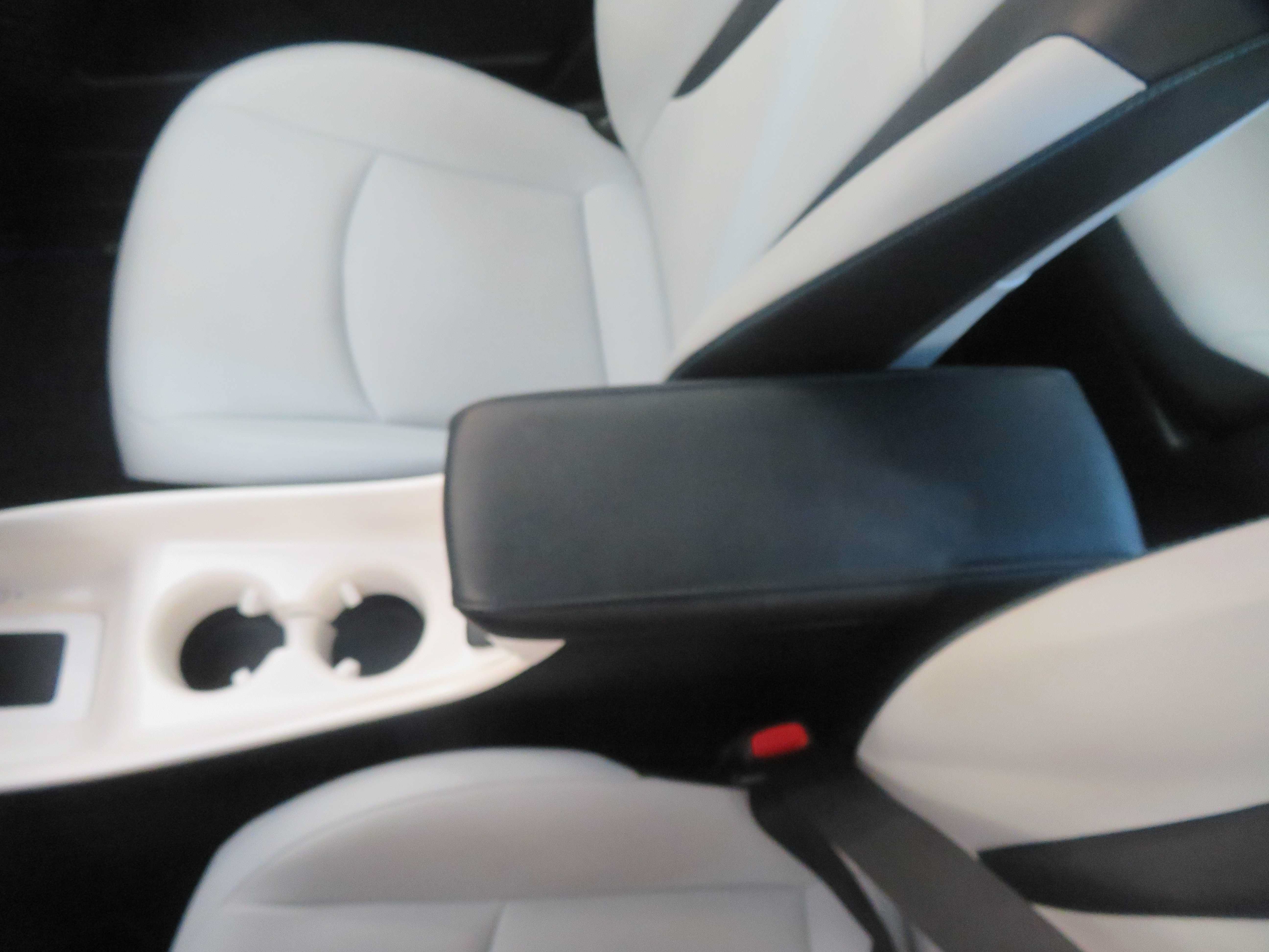 Used 2018 Toyota Prius Prime Premium FWD image 45