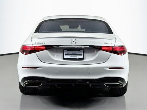 Certified 2026 Mercedes-Benz S 580e 4MATIC Sedan image 5