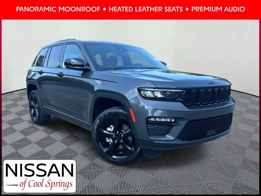 Used 2024 Jeep Grand Cherokee Limited w/ Black Appearance Package AWD/4WD image 1