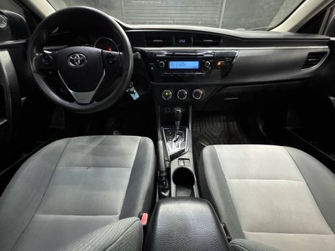 Used 2015 Toyota Corolla L FWD image 19