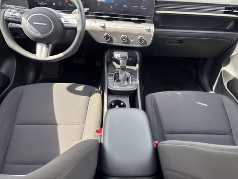 Used 2024 Hyundai Kona SE FWD image 18