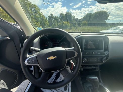 Certified 2019 Chevrolet Colorado W/T w/ Custom Special Edition image 17