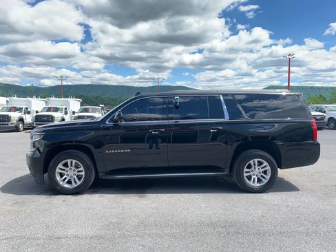 Used 2017 Chevrolet Suburban LS w/ Skid Plate Package AWD/4WD image 5