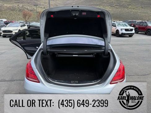 Used 2017 Mercedes-Benz S 550 Sedan w/ Premium Package image 31