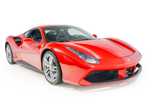 Used 2018 Ferrari 488 GTB RWD image 11