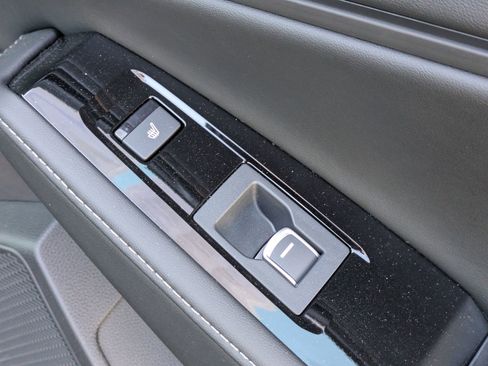 Used 2025 Honda Accord Touring image 32