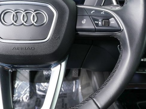 Used 2023 Audi Q5 2.0T Premium Plus w/ Premium Plus Package image 11