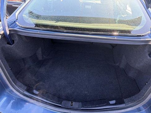 Certified 2019 Ford Fusion SE image 3