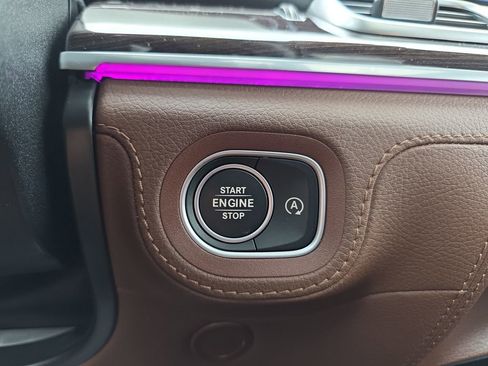 Certified 2025 Mercedes-Benz GLS 450 4MATIC image 29